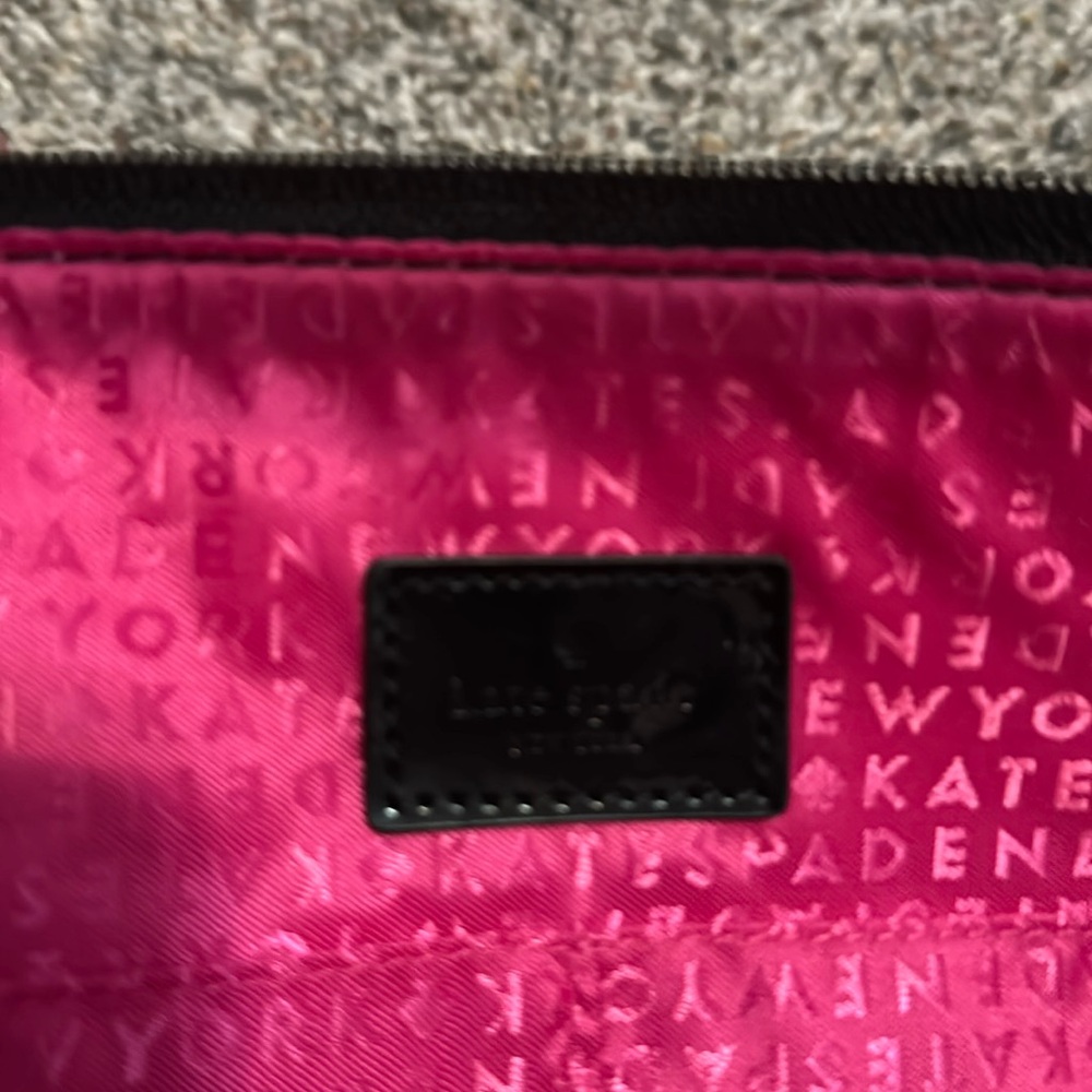 KATE SPADE SOPHIA, Cream to pale yellow & black patent tote bag - Picture 4 of 10